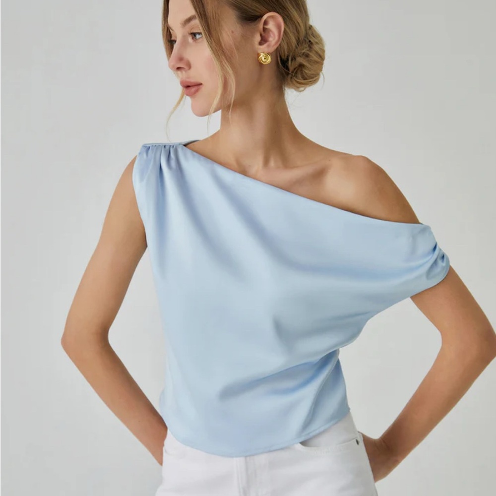 Commense One-Shoulder Light Blue Satin Blouse
